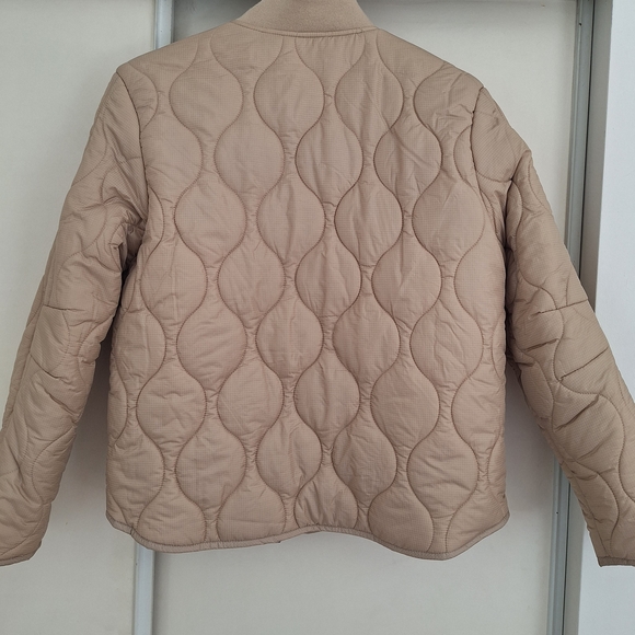 Levi's Tan Quilted Women's Puffer Jacket - Picture 2 of 3